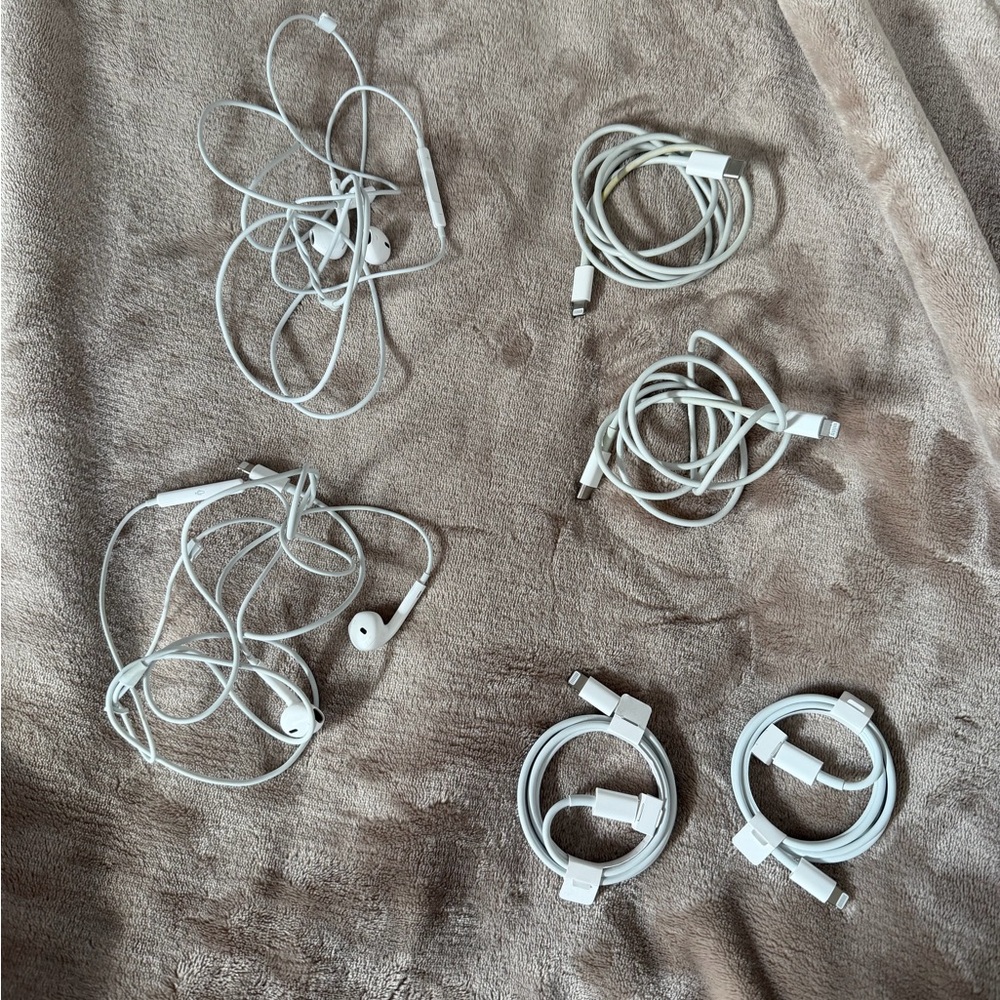 Apple Charging cords and headphone